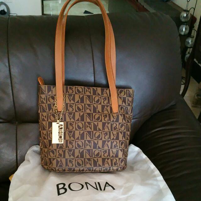 Original] Bonia Handbag, Women's Fashion, Bags & Wallets, Purses & Pouches  on Carousell