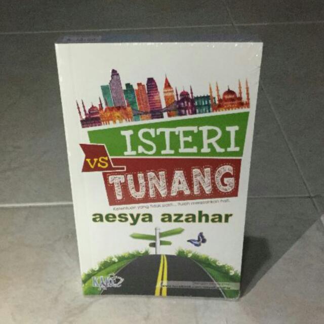 Isteri Vs Tunang Hobbies Toys Books Magazines Travel Holiday Guides On Carousell