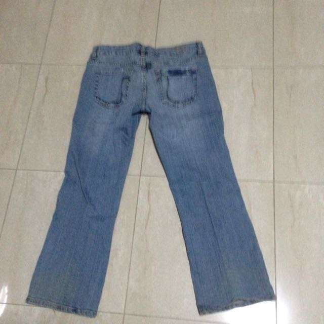 Size 9 in shop forever 21 jeans