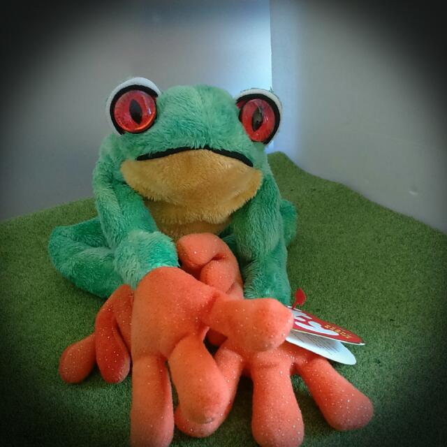 green frog beanie baby