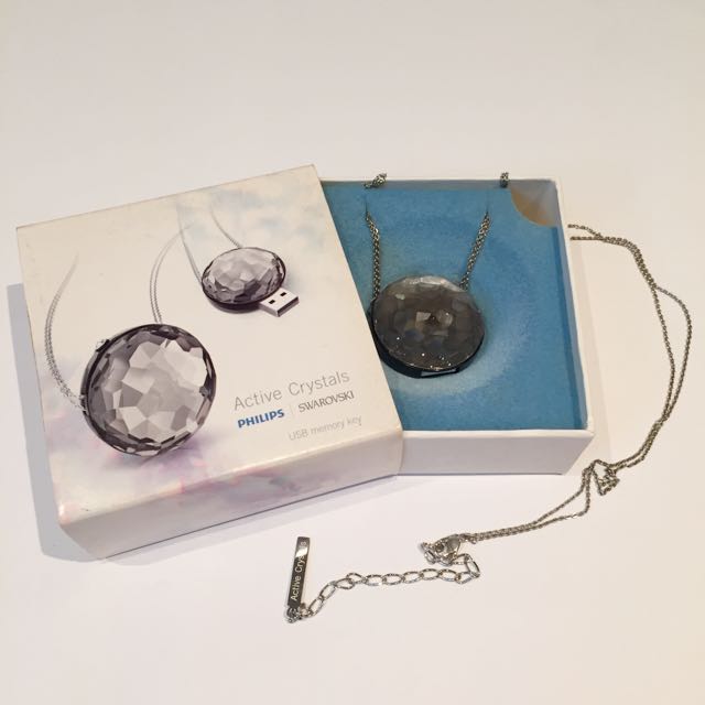 BNIB Swarovski Philips Moon Chrome USB Memory Key 983641