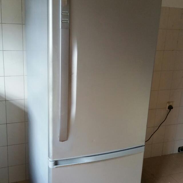 (Category: ) located in . Submitted by careway_7 (Listing ID 40552676, Image 1). Description: .