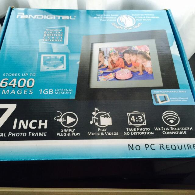 Pandigital 7 Inch Digital Picture Frame Electronics On Carou Photo