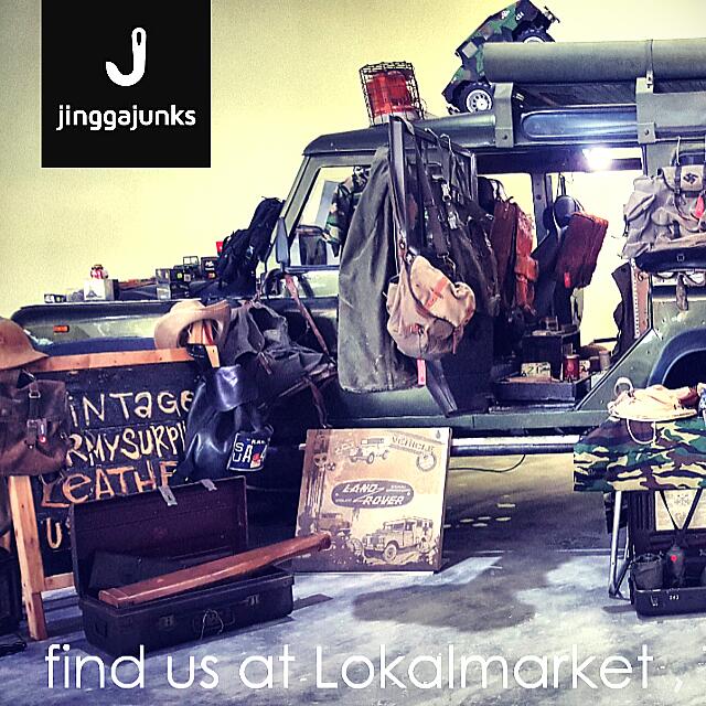 Come To The Garage Kl Find Us There We Sell Vintage Army Bags Surplus Other Collectibles Men S Fashion On Carousell