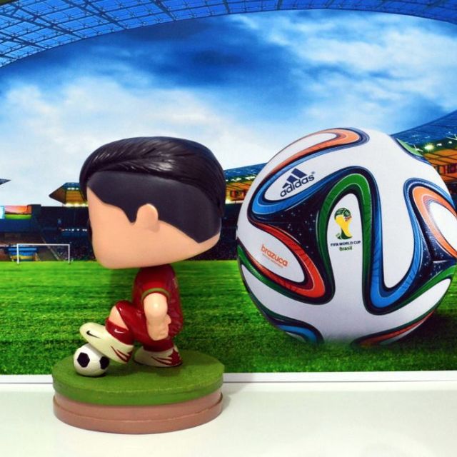 Custom Funko POP! Cristiano Ronaldo, Hobbies & Toys, Toys & Games on  Carousell