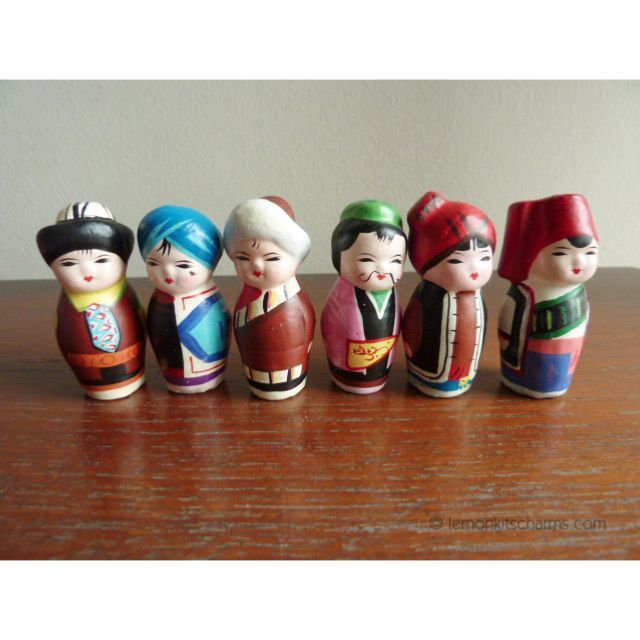 Vintage Chinese Ethnic Mud Clay Dolls Set 6pc