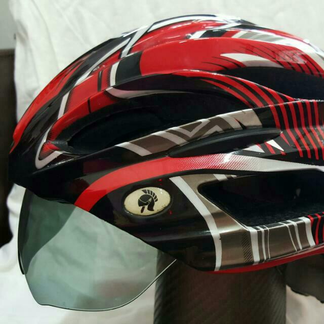 helm road bike