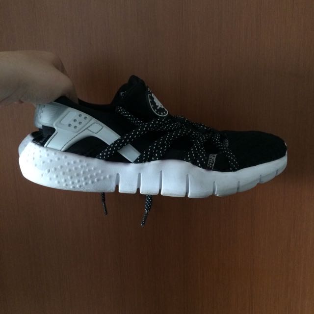 Nike Huarache NM Black White