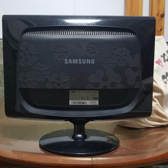 https www carousell sg p 19 samsung syncmaster 933 monitor 41050938