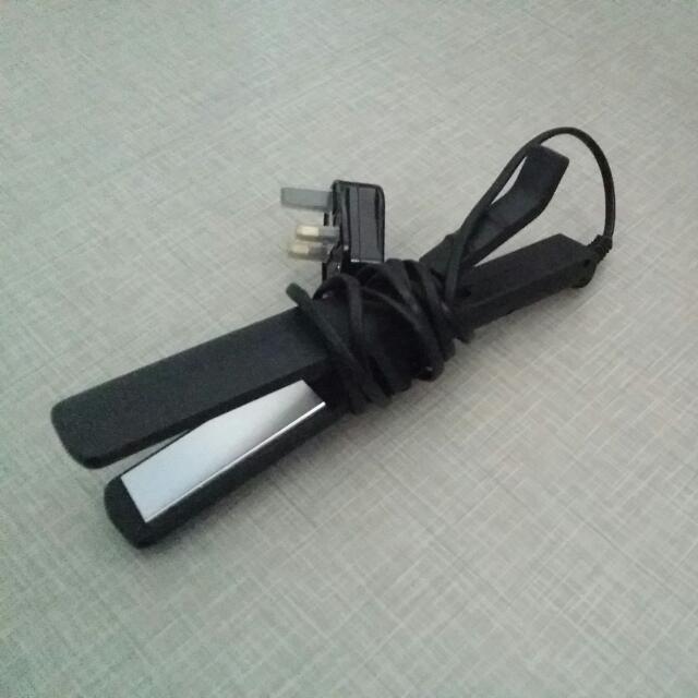 Loreal Hair Straightener Women S Fashion On Carousell