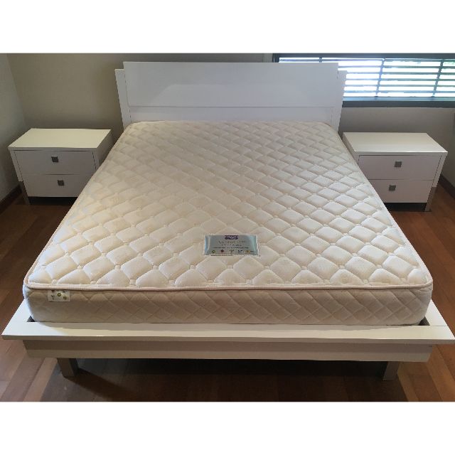 Harvey Norman Queen Sized Bed Set frame, mattress and 2 x bedside
