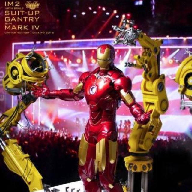 Hot Toys Iron Man Mark Iv With Suit Up Gantry Hobbies Toys Toys Games On Carousell