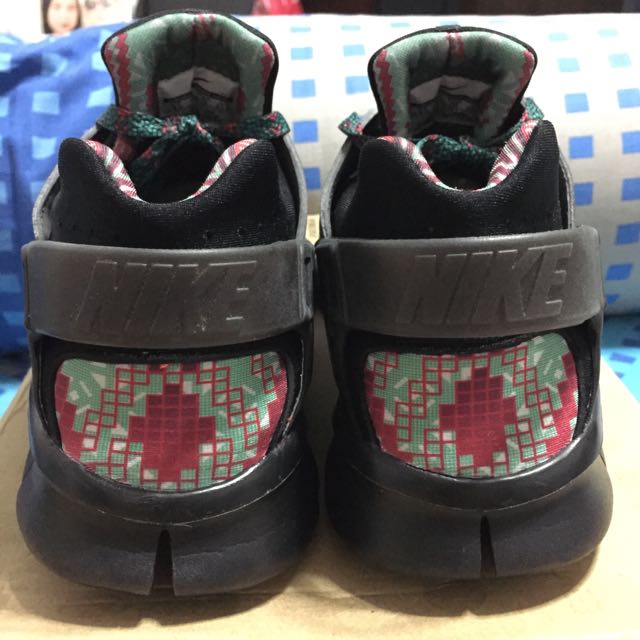 Nike sales huarache bhm