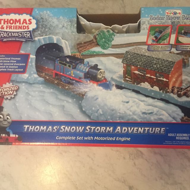 Thomas & Friends Tank Engine Train Snow on Tracks Station Trackmaster 