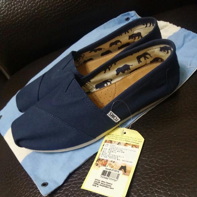 costco toms shoes