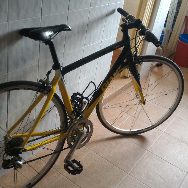 Giant Tcr C3. Fully Carbon Body