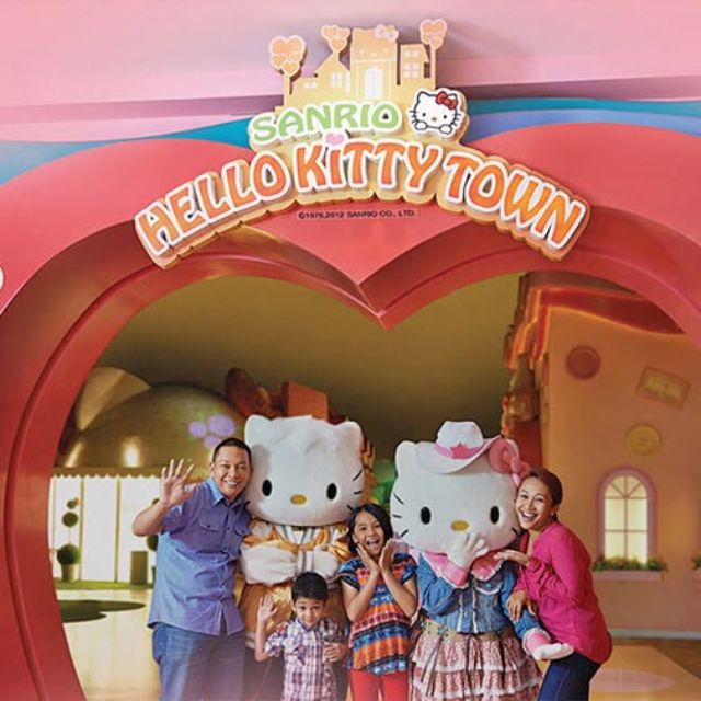 Malaysia Puteri Harbour Family Theme Park By Ceo Classic Coach 1 Day Admission To Hello Kitty Town Thomas Town Entertainment On Carousell