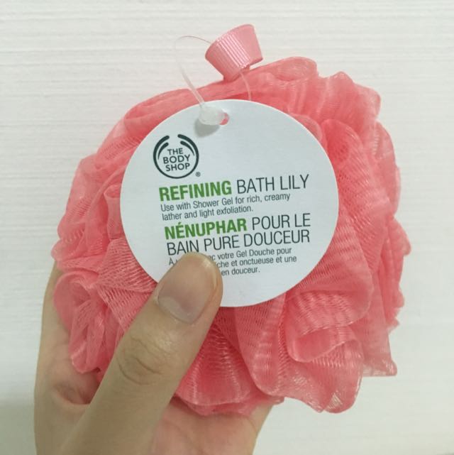 The Body Shop Bath Lily Loofah, Beauty & Personal Care, Sanitary