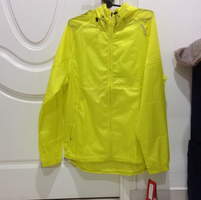 saucony jackets yellow