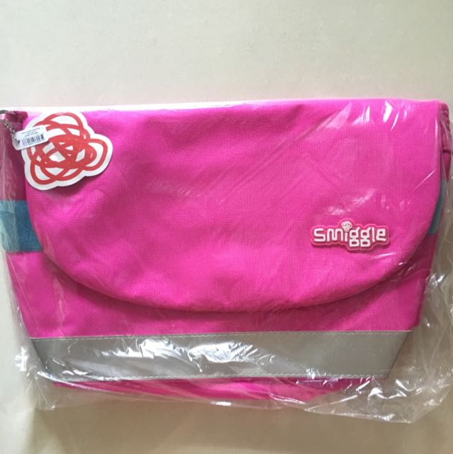 smiggle messenger bag
