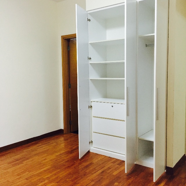 Condo Master's Bed Room for Rent Paya Lebar The Waterina (up to 3 pax