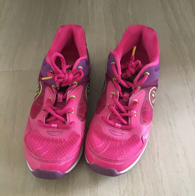 Skechers zumba sales shoes