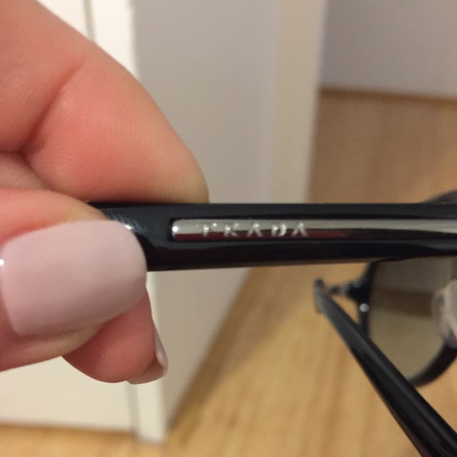 Prada Sunglasses (Category: Luxury) located in Bondi. Submitted by fancyloves (Listing ID 41592460, Image 3). Description: .