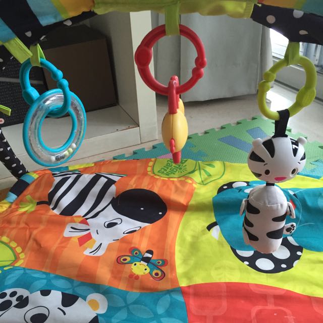 Bright starts spots and stripes safari play mat & gym 2025