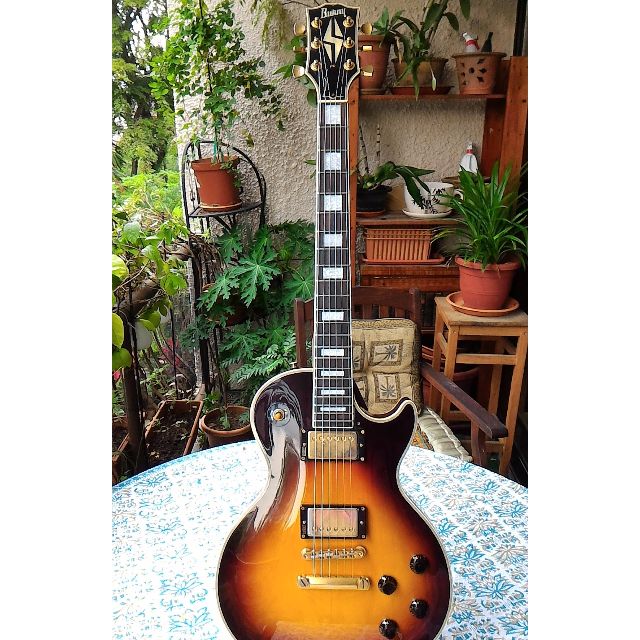 1992 Burny RLC 70 Tobacco Sunburst with VH 1 pickups. Beautiful condition