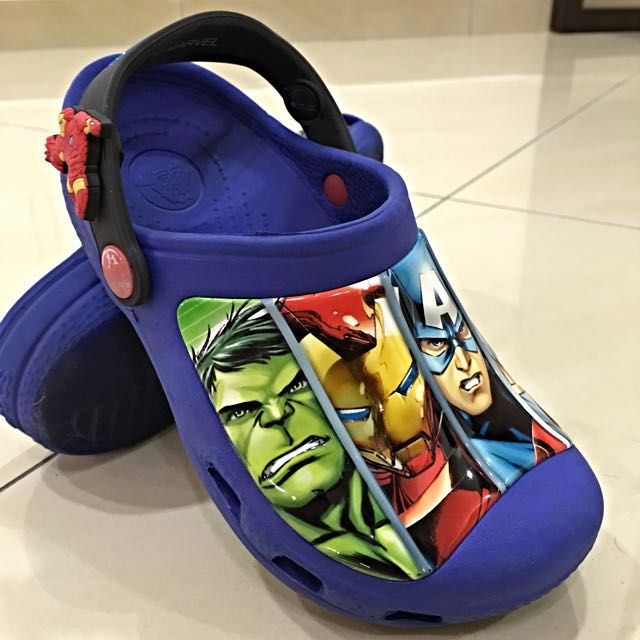 crocs avengers