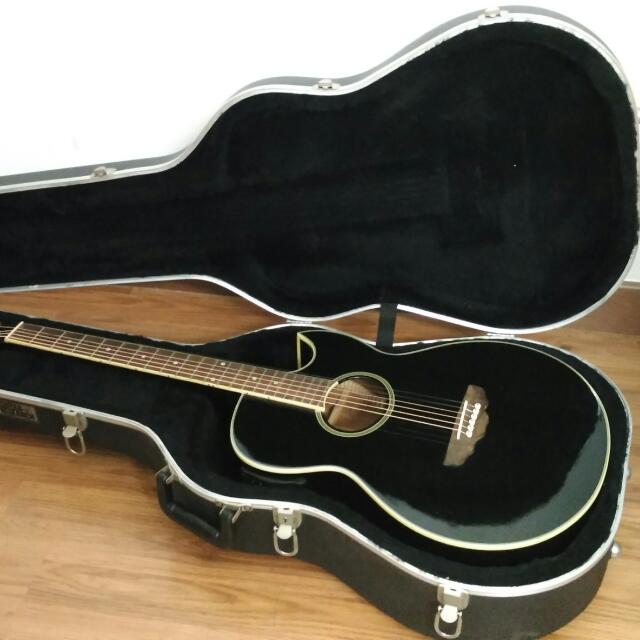 Brownsville New York Acoustic Guitar, Hobbies & Toys, Music & Media