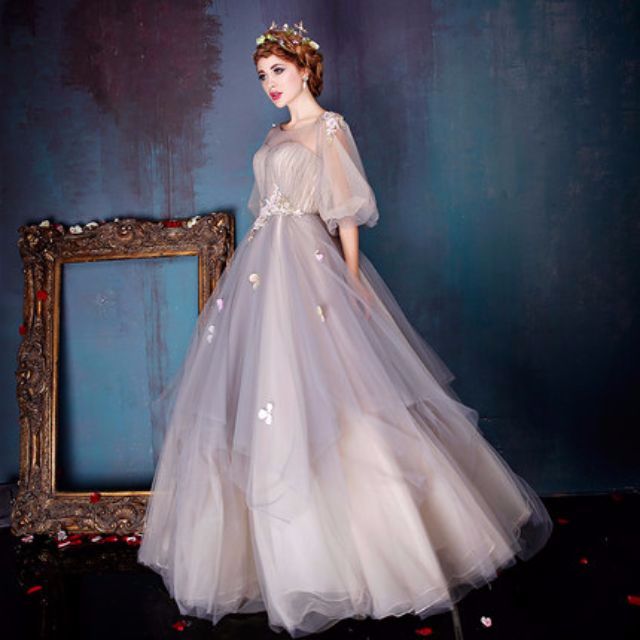 Marchesa Inspired Fl Tulle Layered Gown Men S Fashion This Off The Shoulder Gown Perfectly Captures Mood Of Marchesa Notte S Pre Fall 19 Collection Which Was Inspired By Work Russian