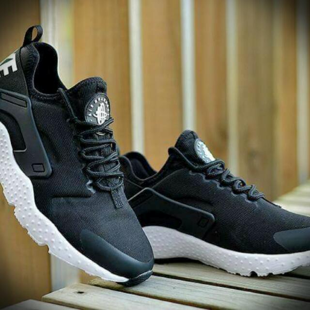 NIKE HUARACHE RUN ULTRA Women s Fashion Footwear Sneakers on Carousell