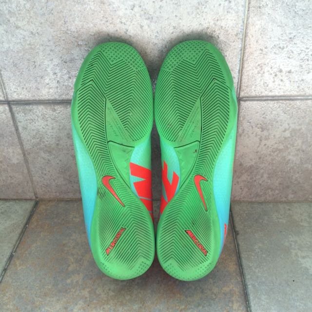mercurial futsal boots