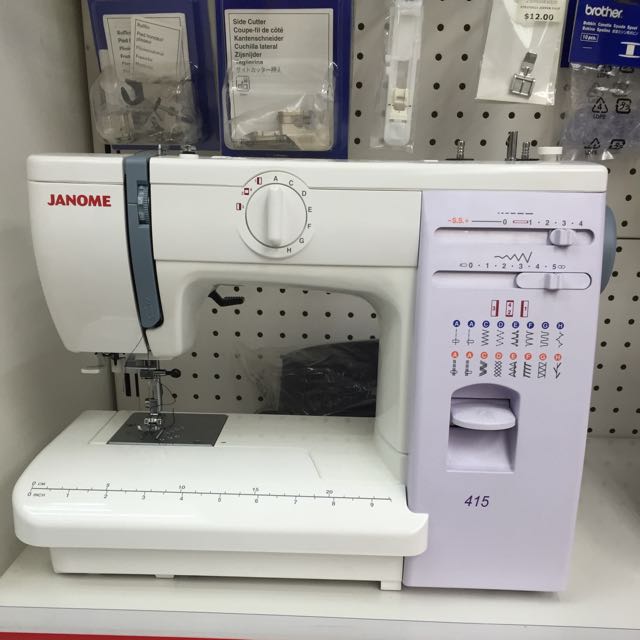 Janome Sewing Machine Model 415, TV & Home Appliances, Washing