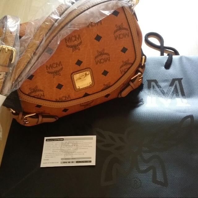 BN MCM Gold Visetos Crossbody, Luxury on Carousell