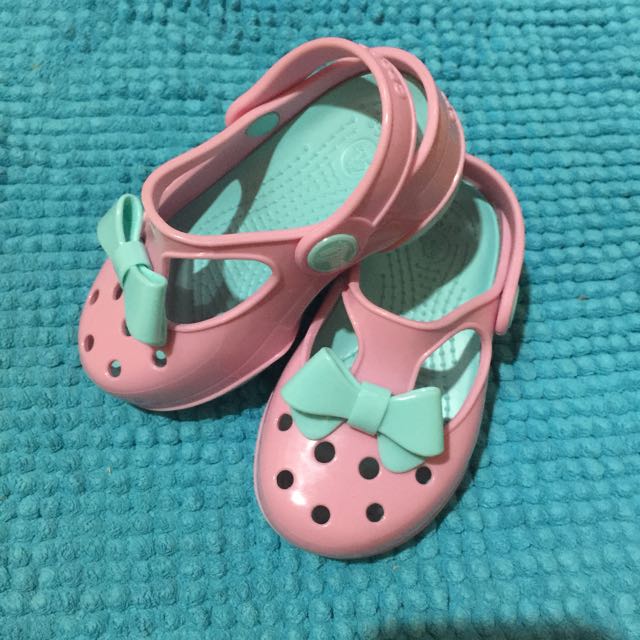 Girls' Crocs Carlie Bow Mary Jane Size C7, Babies & Kids, Babies & Kids