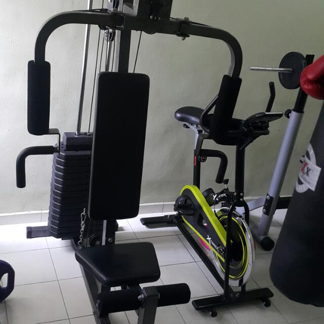 Weight bench with punching bag deals
