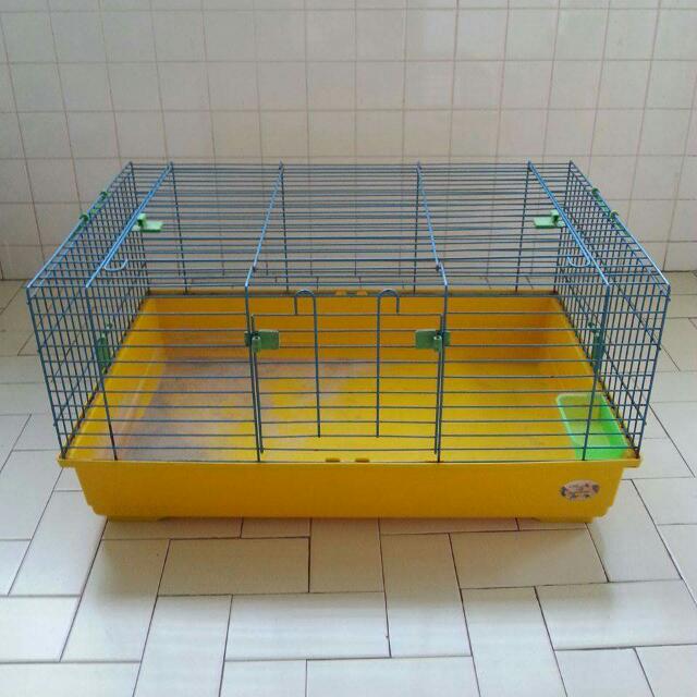 Marchioro guinea pig cage on sale