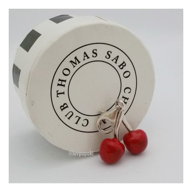 Thomas sabo cherry top charm