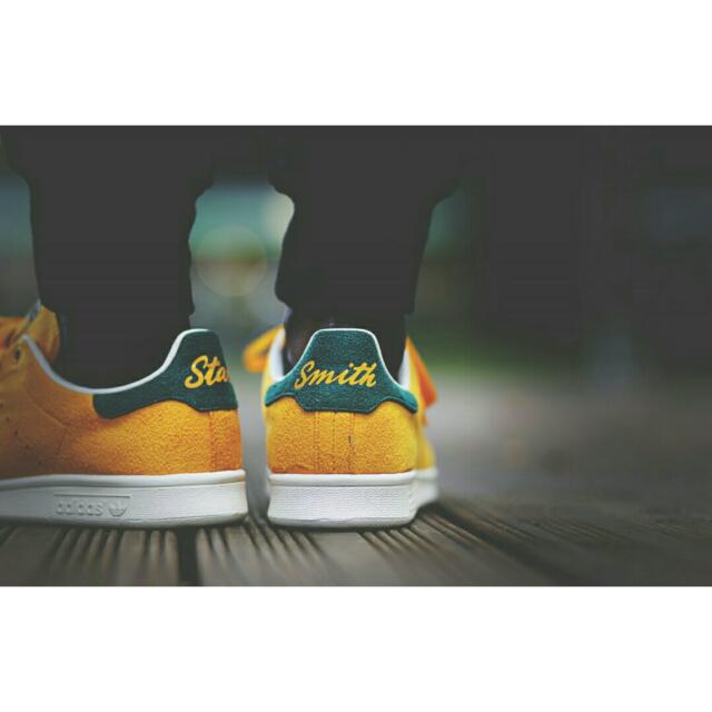 dark green stan smith