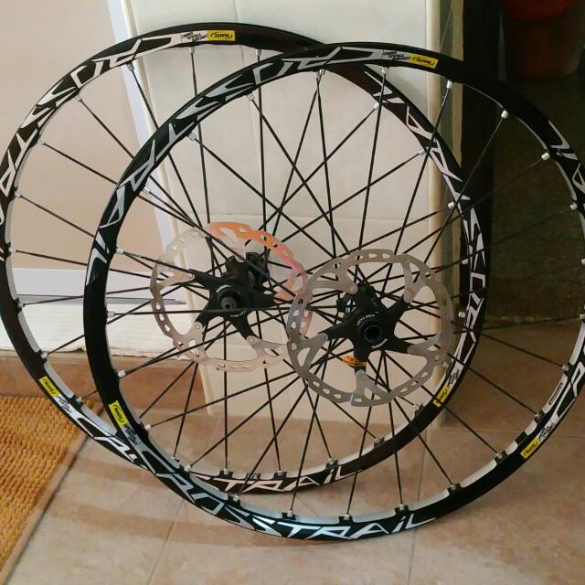 mavic crosstrail disc 26