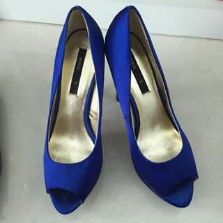 Cute on sale blue heels