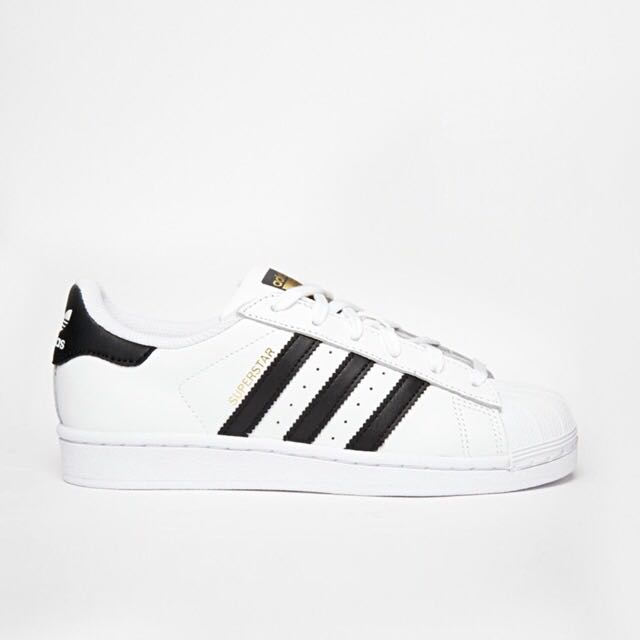 Adidas Originals Superstar, Authentic, Brand New, UK7 US8.5 EURO 40 2/3,  Women's Fashion, Footwear, Sneakers on Carousell
