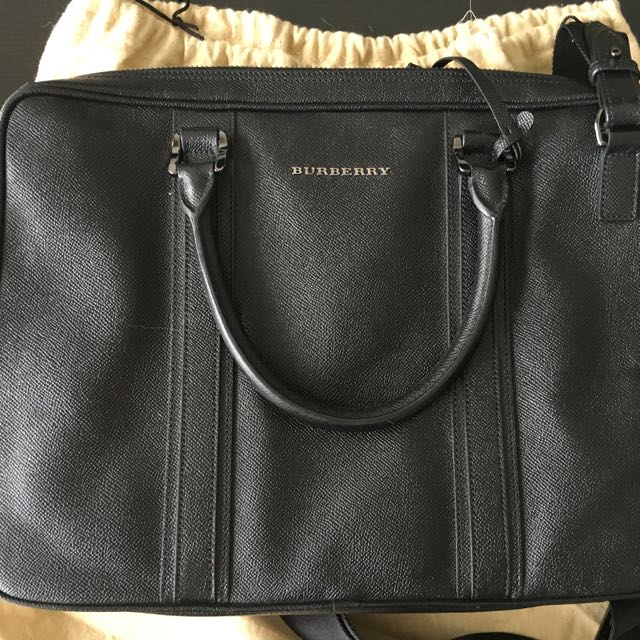 Burberry London Newburg Leather Briefcase, Men's Fashion, Bags, Belt bags,  Clutches and Pouches on Carousell