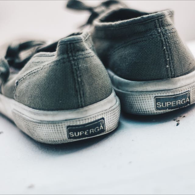 superga olive green