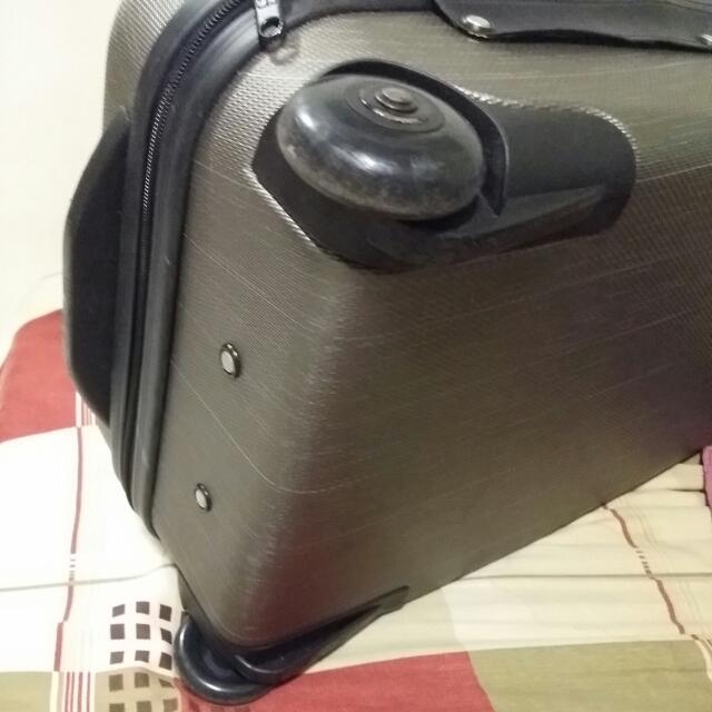 arnaldo bassini suitcase