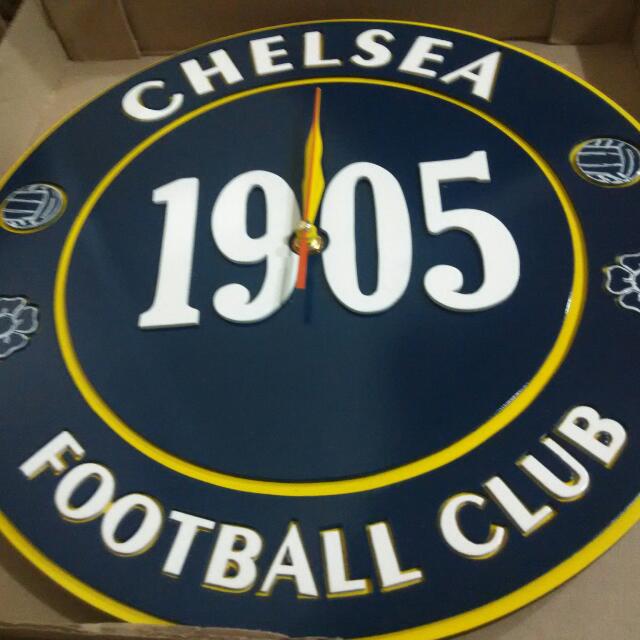 Chelsea Fc Rounded 3d Embossed Wall Clock Established Years