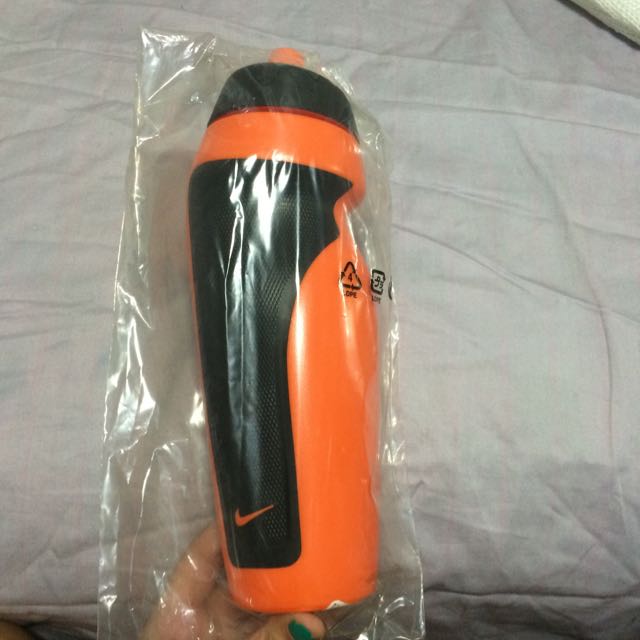 Nike Bottle, Furniture & Home Living, Kitchenware & Tableware, Water