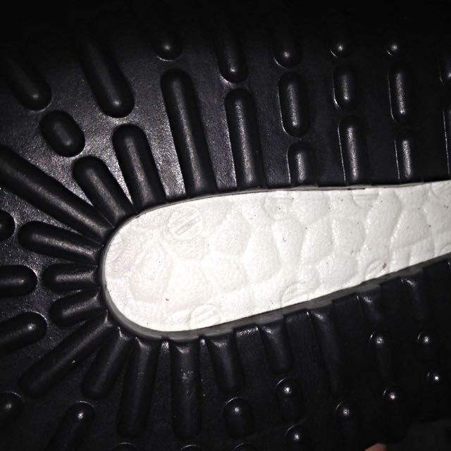 Ua top yeezy 750